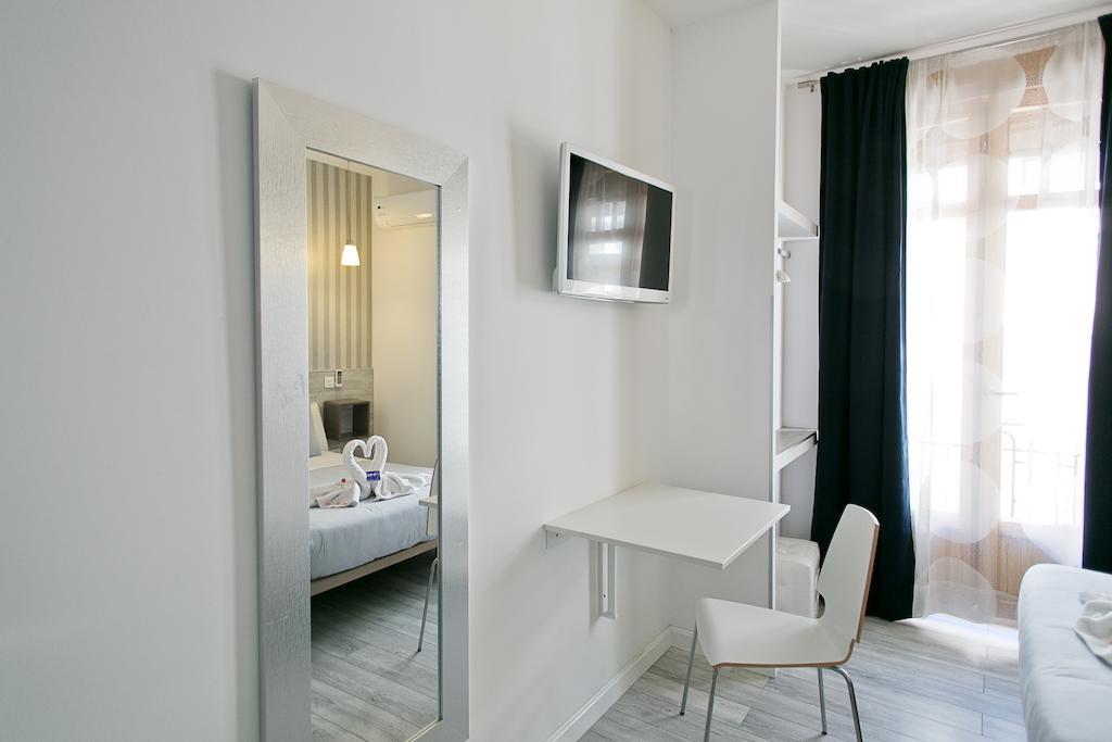 Guest house Main Street Madrid