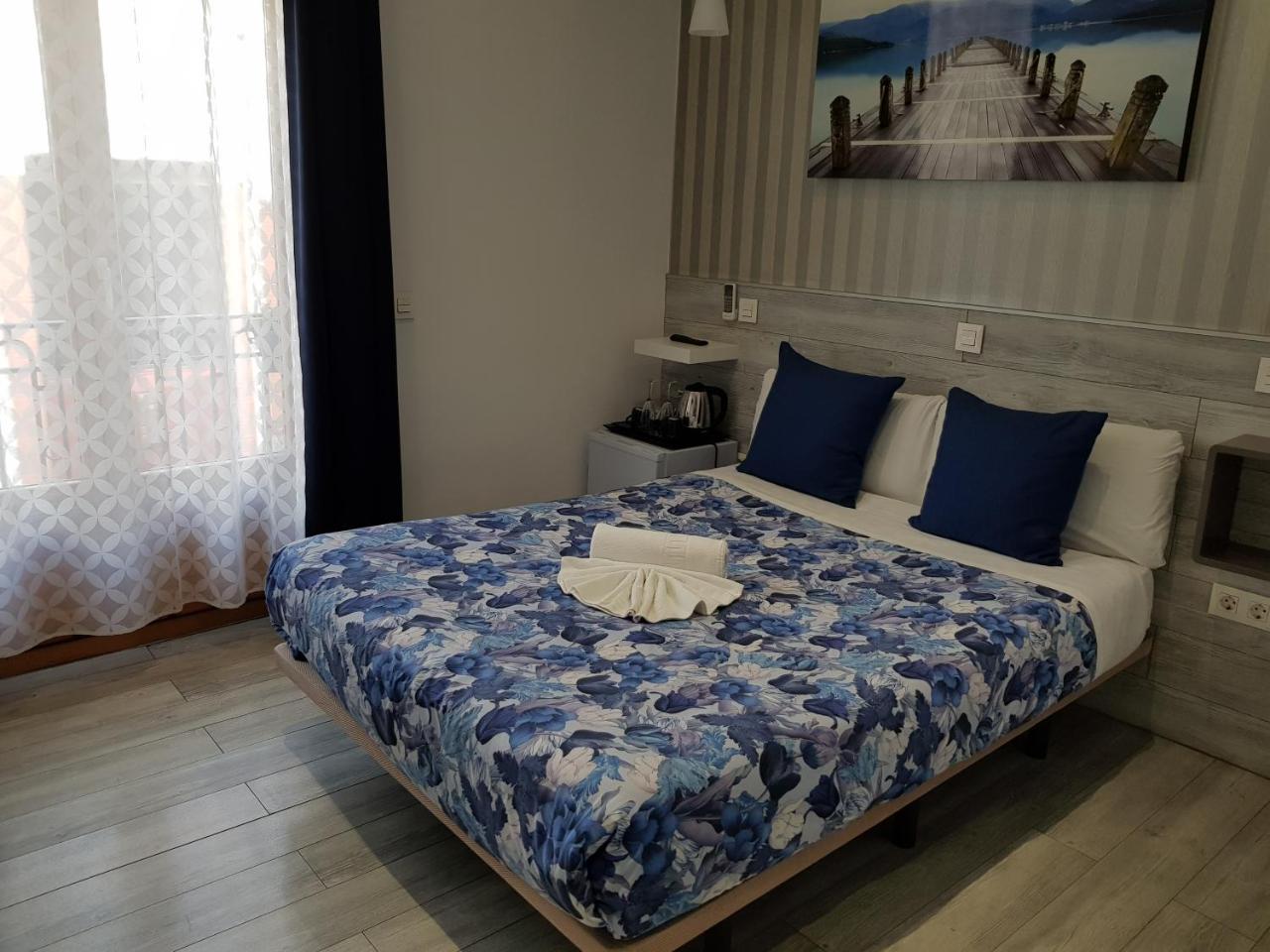 Main Street Guest house 3*